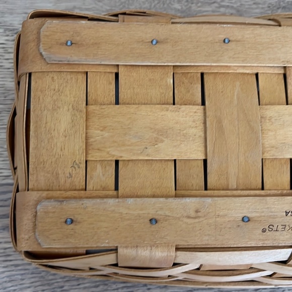 Longaberger Bread Basket - Picture 7 of 8